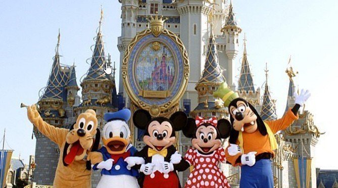 Η Disney World λανσάρει και... «καμπάνες»